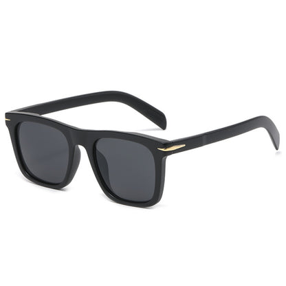 Polarized Brighton γυαλιά ηλίου με προστασία UV400 με μαύρο σκελετό και μαύρο φακό. Πλάγια προβολή