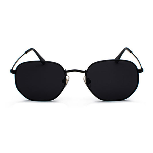 Γυαλιά ηλίου Florida της Exposure Sunglasses με προστασία UV400 σε μαύρο χρώμα σκελετού και μαύρο φακό.