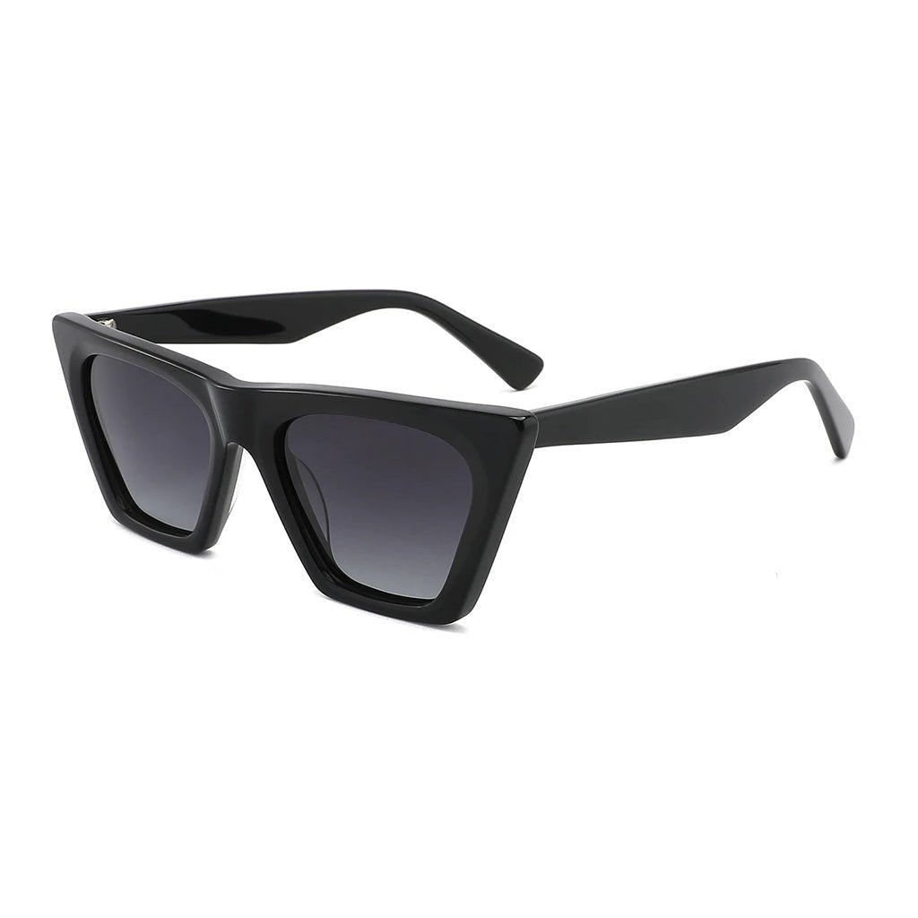 Τετράγωνα Γυαλιά ηλίου Velar από την Exposure Sunglasses με προστασία UV400 με μαύρο σκελετό και μαύρο φακό. Πλάγια προβολή.